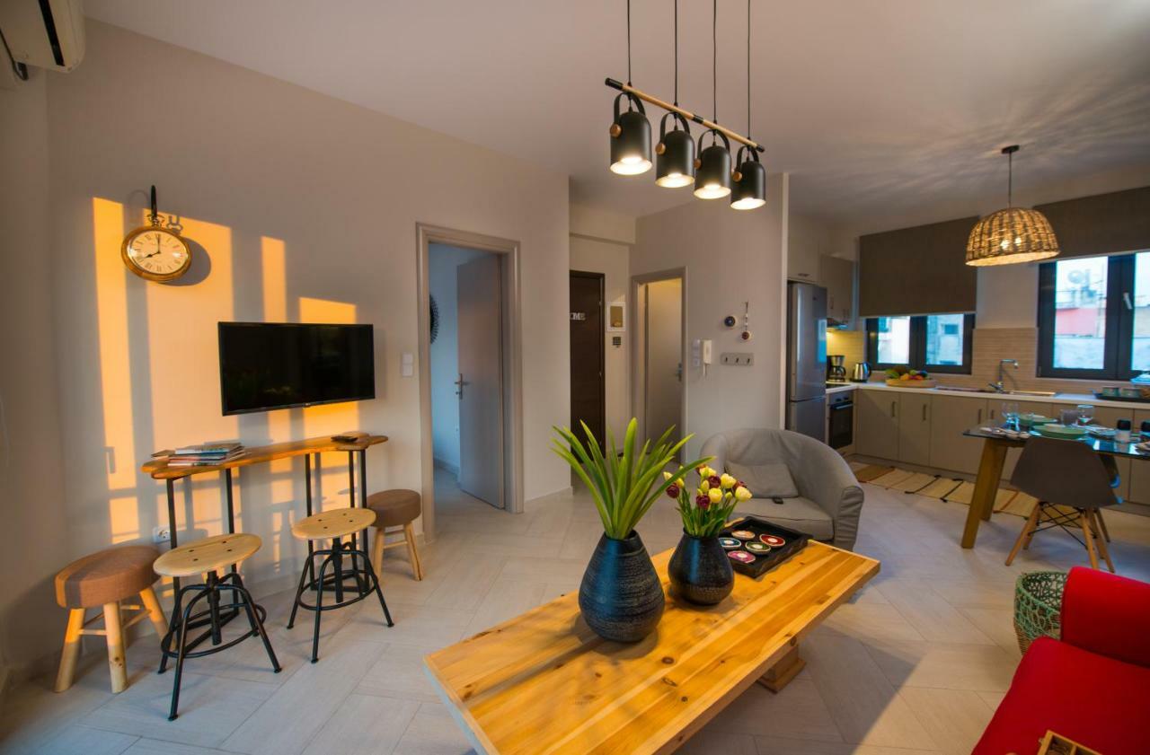 Marios Home, A Cozy And Spacious Apartment Near Downtown Preveza Exterior foto
