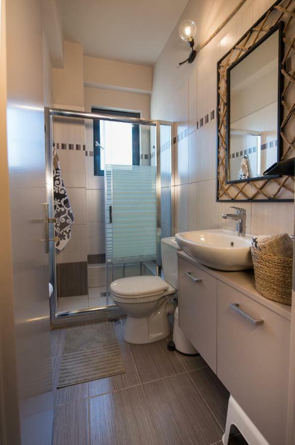 Marios Home, A Cozy And Spacious Apartment Near Downtown Preveza Exterior foto